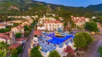 Sunshine Holiday Resort - 4-Star
