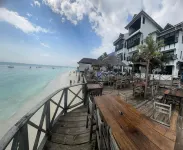 Langi Langi Beach Bungalows
