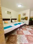 Nanette's Tourist Inn | Near Beach & Town - balcone