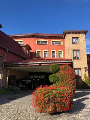 Oławian Hotel 브르제그 호텔