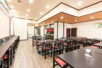 Lupia Inn Nanko - فطور