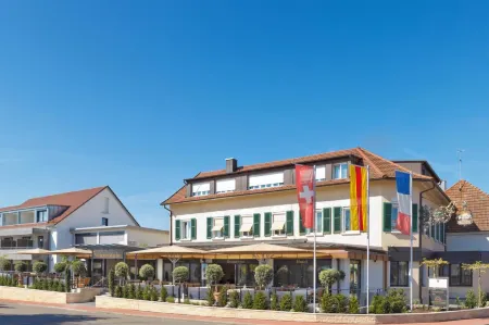 Hotel Winzerstube Отели в г. Ахкаррен