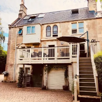 Lorne House Bed & Breakfast