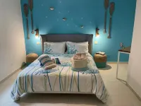 Intra Rooms
