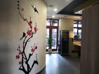 Sun-House Pension - ParkingFree Limited spaces- - Pensionat