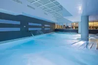 Hotel Balneario Playa de Comarruga - Beach