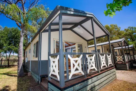 Discovery Parks - Lake Hume, Victoria Отели в г. Уодонга