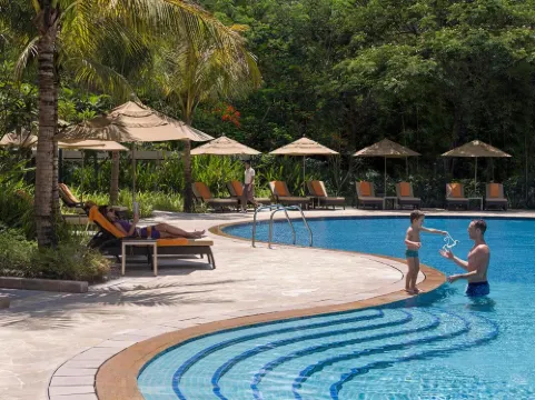 Shangri-La Serviced Apt Yangon Hotels in Kamayut