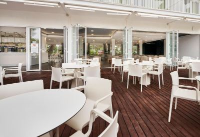 Restaurant Globales Cala Blanca Photo