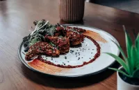 Roomates Canggu Surf Camp by Ini VIE Hospitality Hotel di Bali