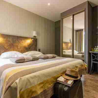 Logis Auberge de la Sélune Rooms