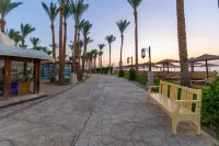 Makadi Palace - Couples and Families Only - Resorts