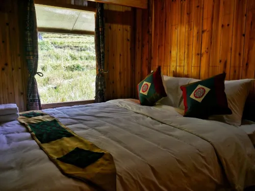 Lee's Charm Homestay Hotels in Su Pan