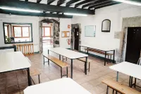 Cases Altes de Posada Hotels in Lladurs