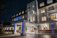 Park Inn by Radisson Bournemouth Hôtels à : 
