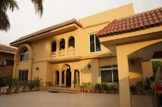 Grace Guest House Hotels near Pakistan National Council of Arts (PNCA)