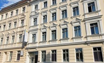 Hotel Via Regia - Vias-Hotels