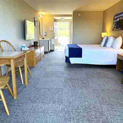 Atlantic Eyrie Lodge Rooms