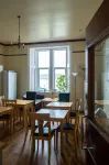 Corran House Guest House - พร้อมอาหารเช้า