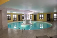 Meson de la Merced - Pool