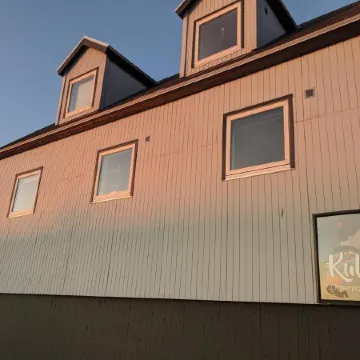 Kulukis Downtown Hostel