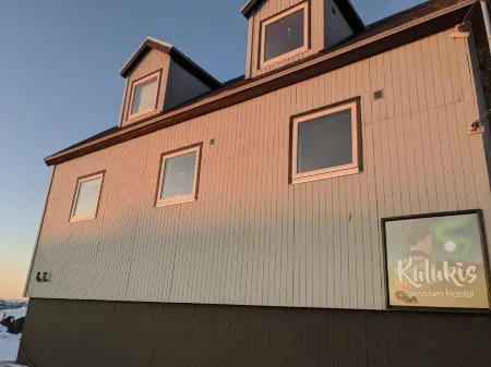 Kulukis Downtown Hostel