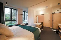 Hôtel Vedette Hotels in Anhee