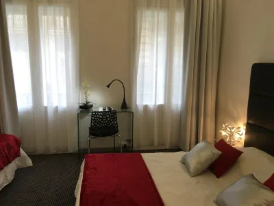 Hôtel le Capitole Hotels in Saint-Cyprien