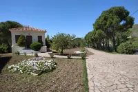 Gaea Gardens Studios & Villas - 3 tähden