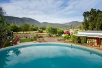 Die Fonteine Country Guesthouse and Glamping Hotels in Oudtshoorn