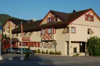 Eikum Hotel Hotels near Sognefjord