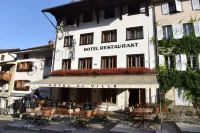 Hôtel de Ville Hotels in der Nähe von HR Giger Museum