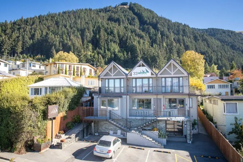 Lomond Lodge Motel & Apartments