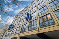 Novotel Suites Muenchen Parkstadt Schwabing Hotels in Schwabing