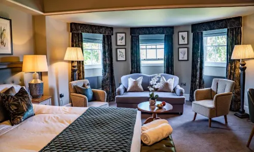 Mytton and Mermaid - Brunning and Price