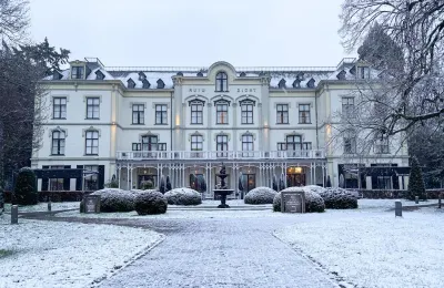 Hotel Villa Ruimzicht Hotels near Tuinkasspecialist.nl