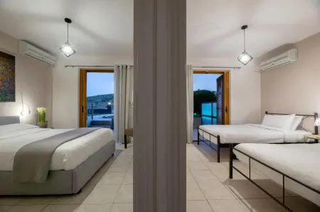 Stork Holiday Apartments - Garden & Sea View