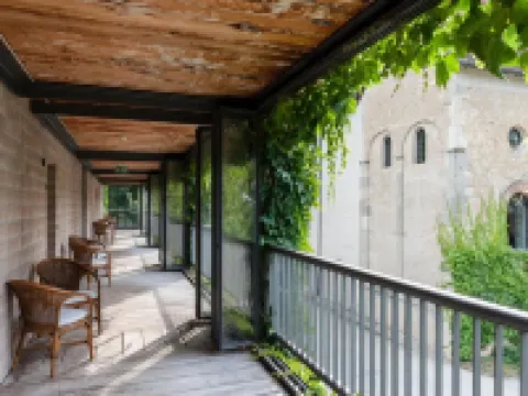 Schloss Münchenwiler Hotels in Murten