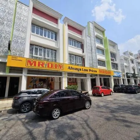 Enclave Business Hotel