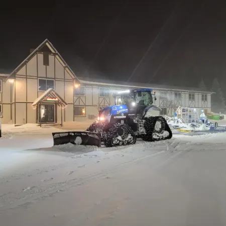 Snow Chasers Lodge