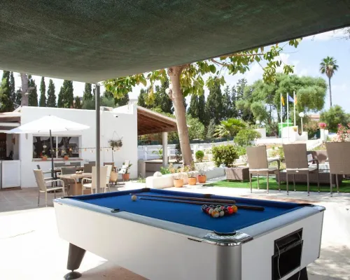 BJ Apartamentos Europa Hotels in Sa Coma