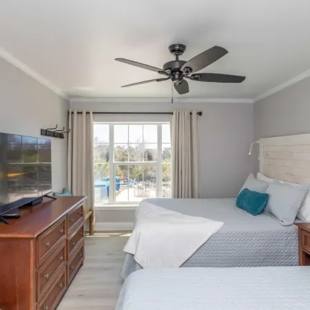 Summerhouse Villas Condo Private Resort Beach!