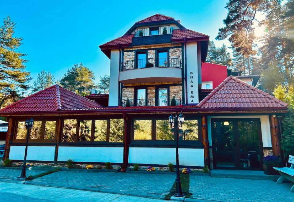 Villa Ema