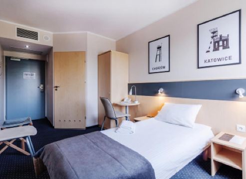 Economy Silesian Hotel
