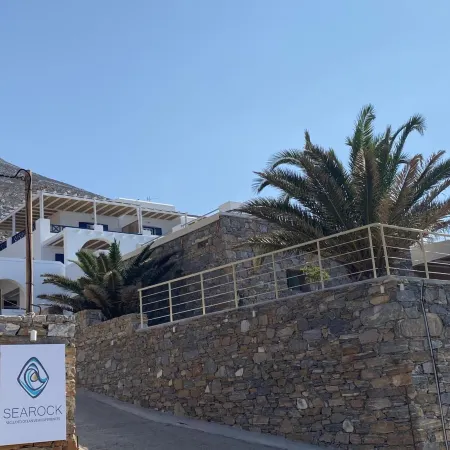 SeaRock Rooms and Suites