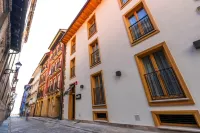 Be10 Suites, Bermeo