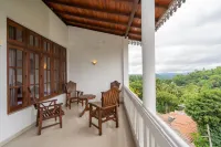 Oasis City Hotel - Kandy = 綠洲城市酒店 - 康提 - 2星級