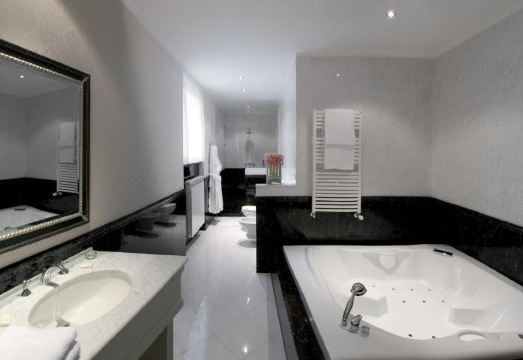 호텔 맥심 페스치에라 보로메오