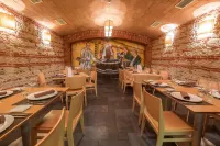 Hostal Albany