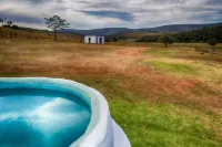 Kromrivier Farm Stays & B&B Near Addo Elephant Park Hotels in Paterson